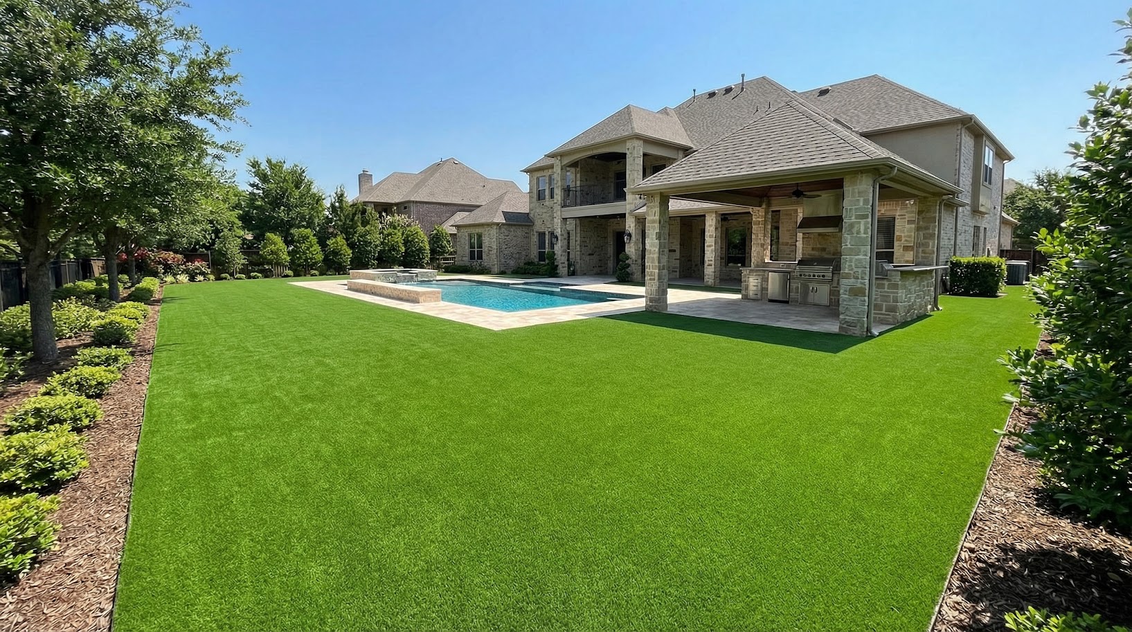 Elegant pet area turf